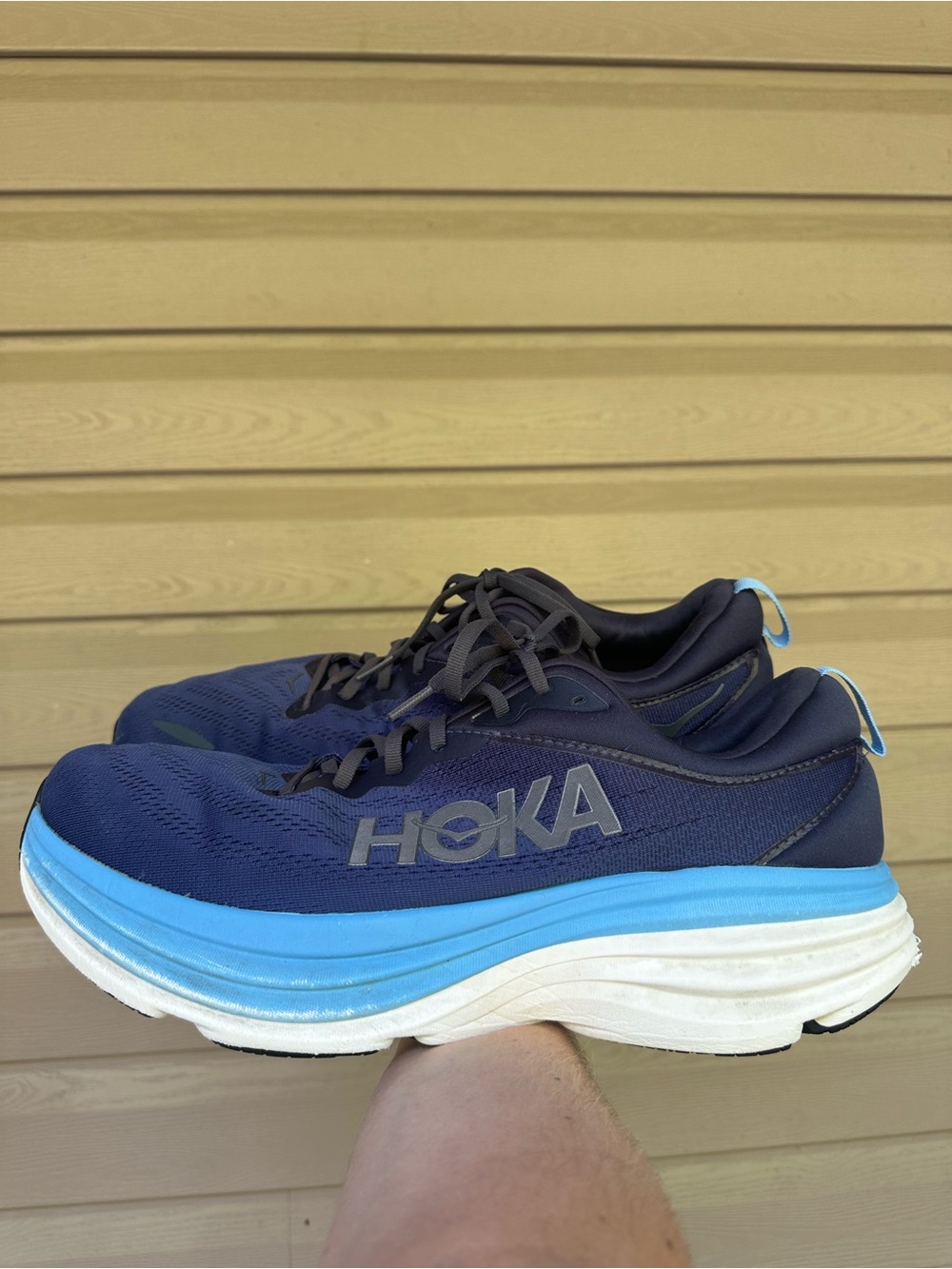 Size 14 2E- Hoka One One Bondi 8 Wide Low Dark Blue running shoe